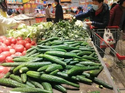 別慌！蔬菜、口罩、主副食品與水產(chǎn)品供應(yīng)充足，零售渠道暢通無(wú)憂(yōu)